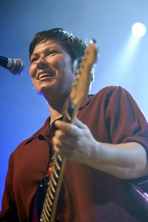 Key visual of Kim Deal