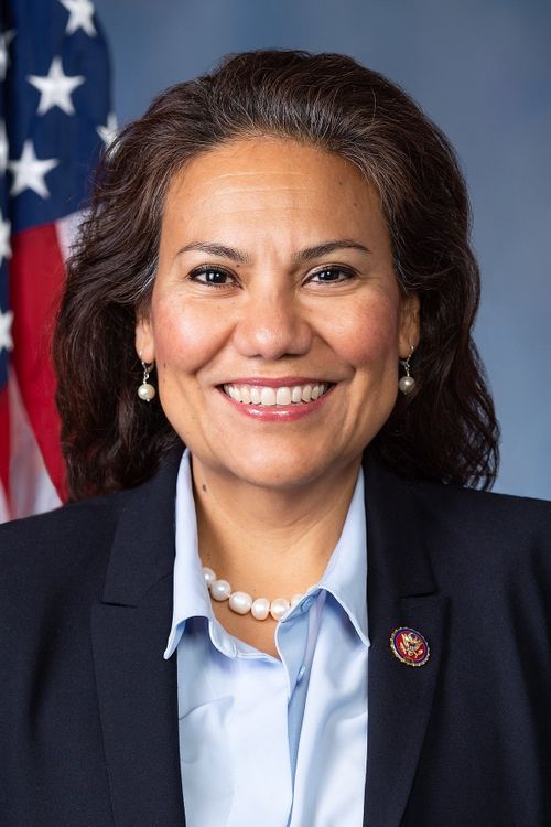 Key visual of Veronica Escobar