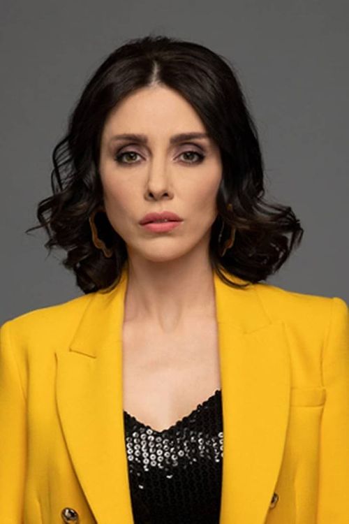 Key visual of Elif Erol