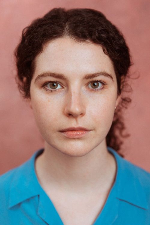 Key visual of Molly Vevers