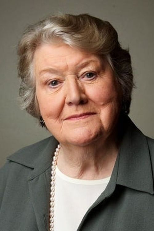 Key visual of Patricia Routledge