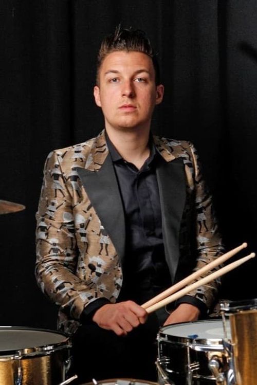 Key visual of Matthew Helders