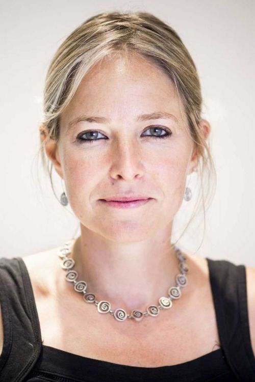 Key visual of Alice Roberts