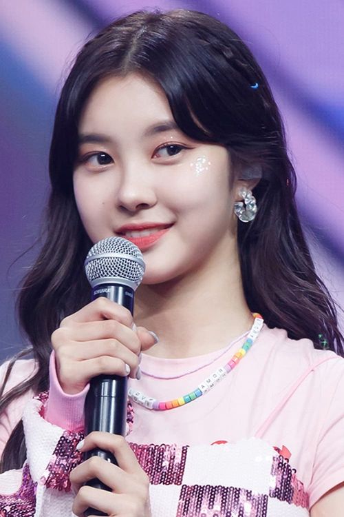 Key visual of Kim Dayeon