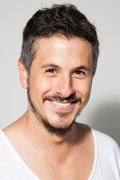 Key visual of Álex Jiménez