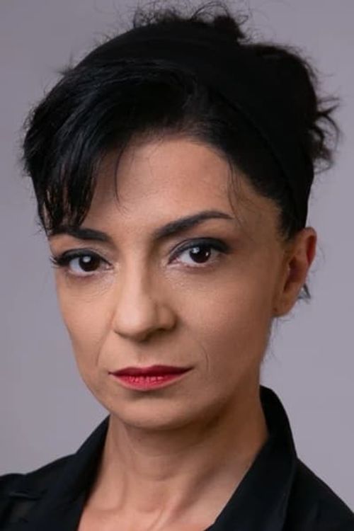 Key visual of Özlem Turhal