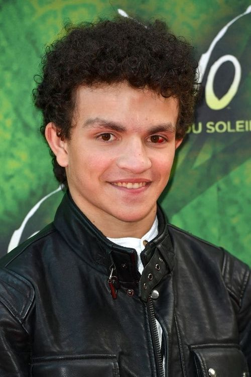 Key visual of Alex Bain