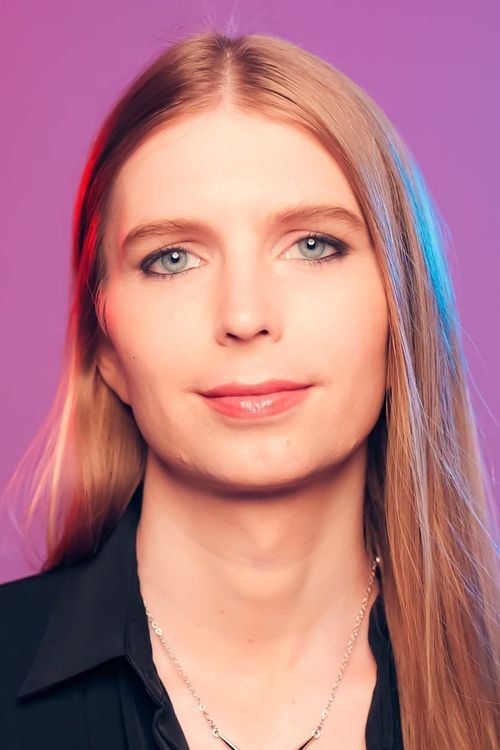 Key visual of Chelsea Manning