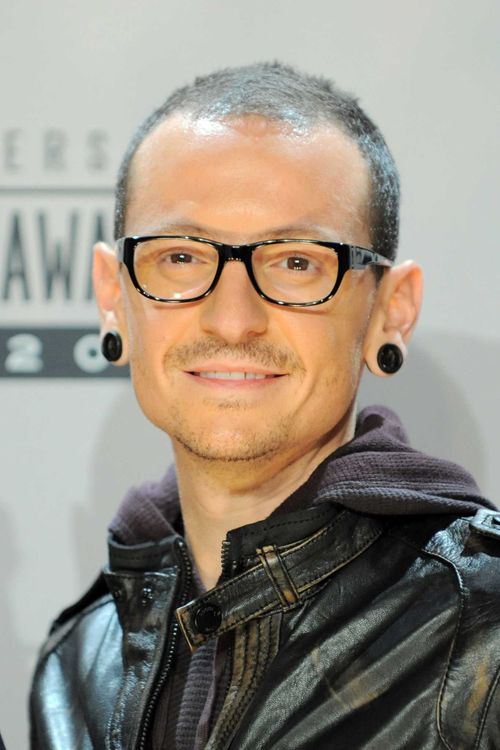 Key visual of Chester Bennington