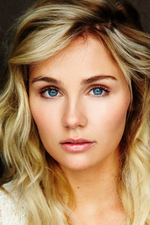 Key visual of Clare Bowen