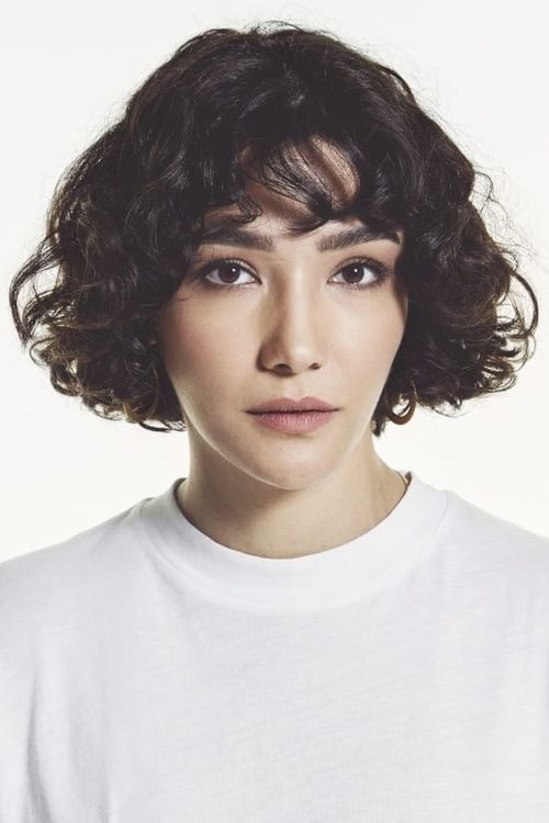 Key visual of Aybüke Pusat