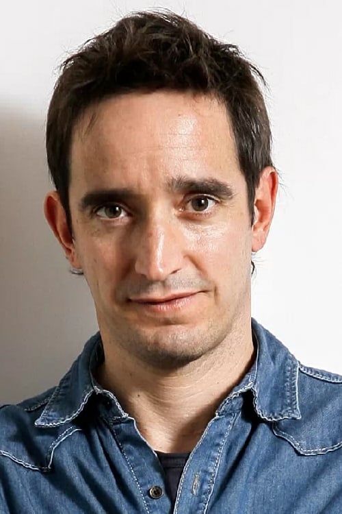 Key visual of Nicolás Saavedra