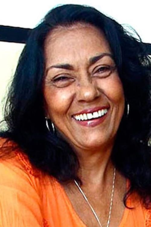 Key visual of Alina Rodríguez