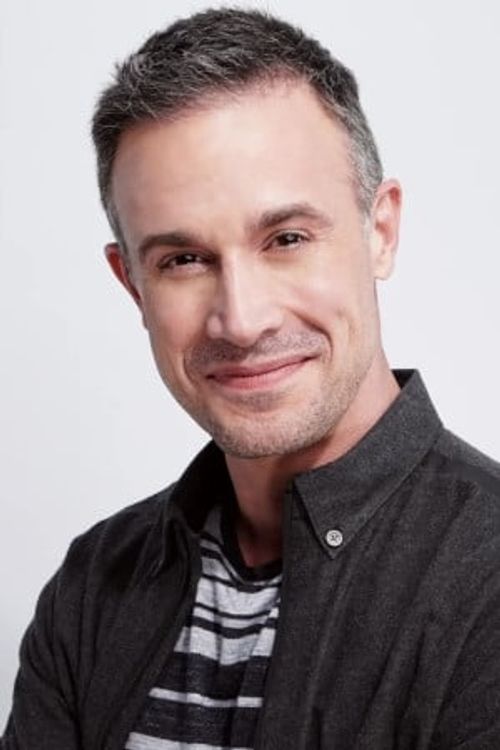 Key visual of Freddie Prinze Jr.