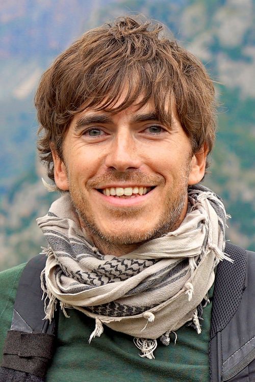 Key visual of Simon Reeve