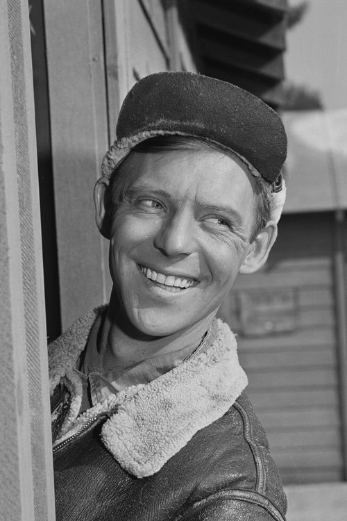 Key visual of Larry Hovis