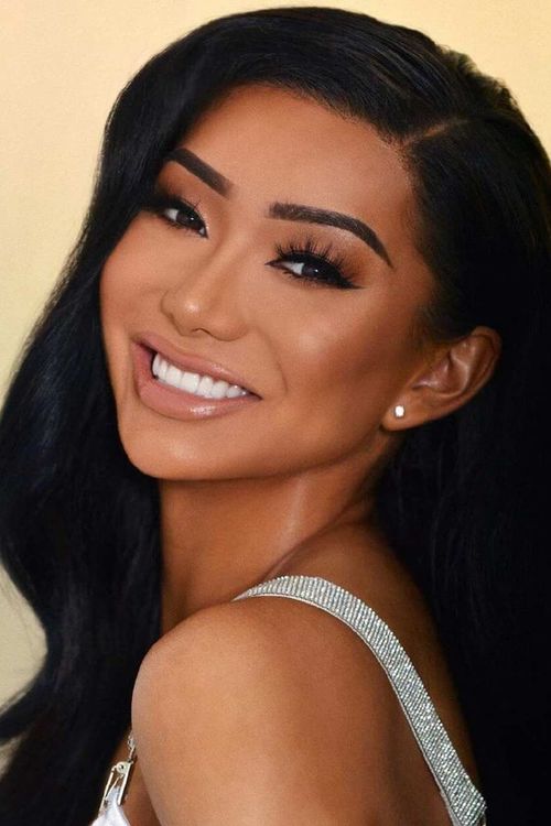 Key visual of Nikita Dragun