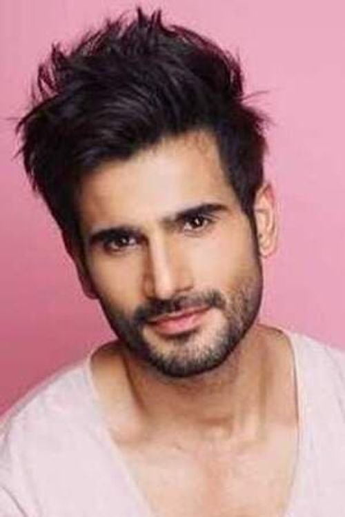 Key visual of Karan Tacker