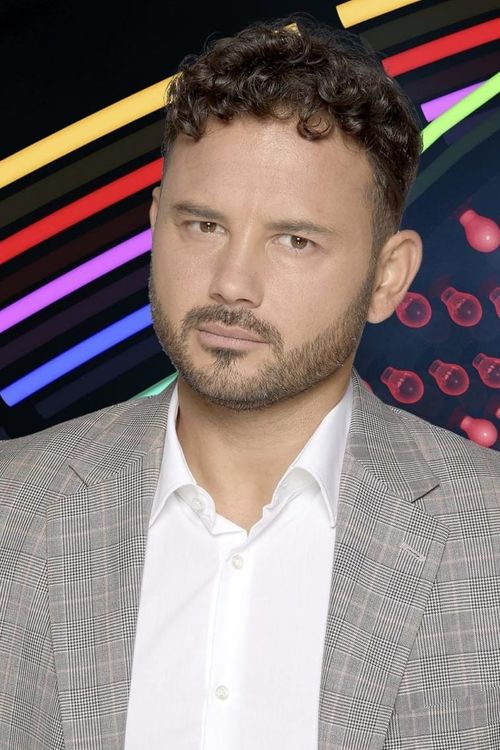 Key visual of Ryan Thomas