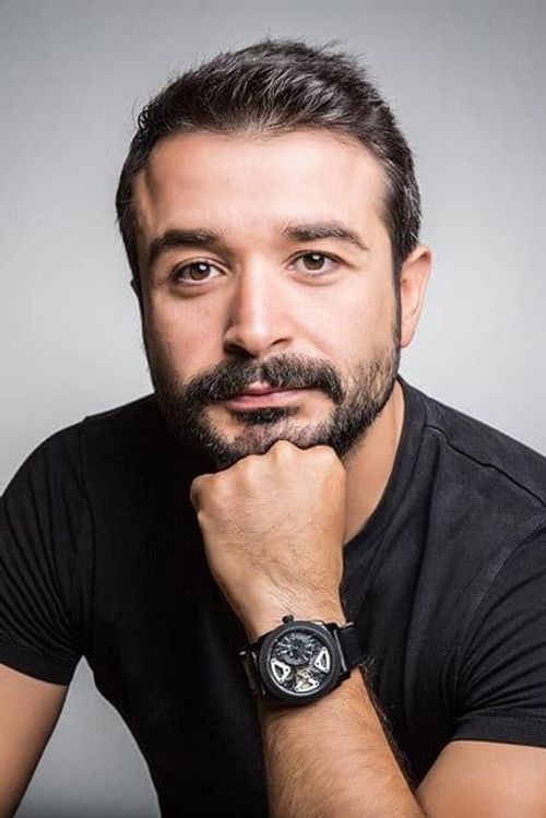 Key visual of Eser Eyüboğlu