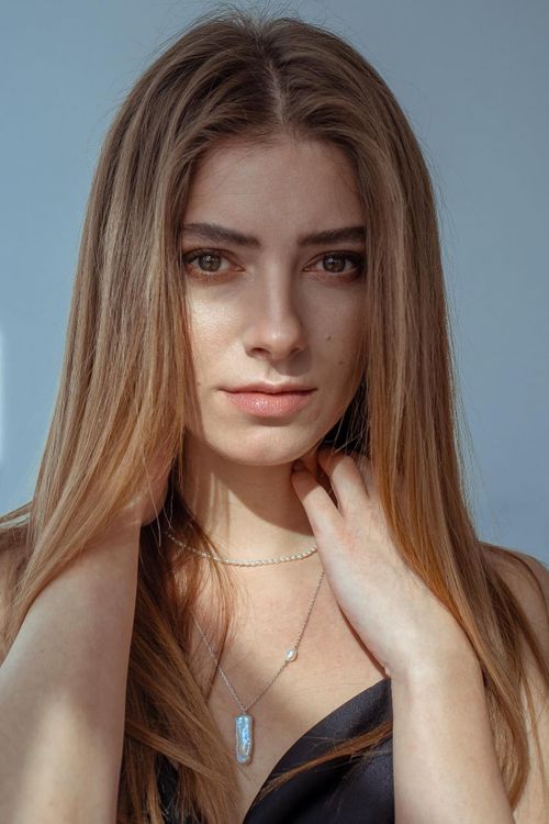 Key visual of Daria Petrozhytska