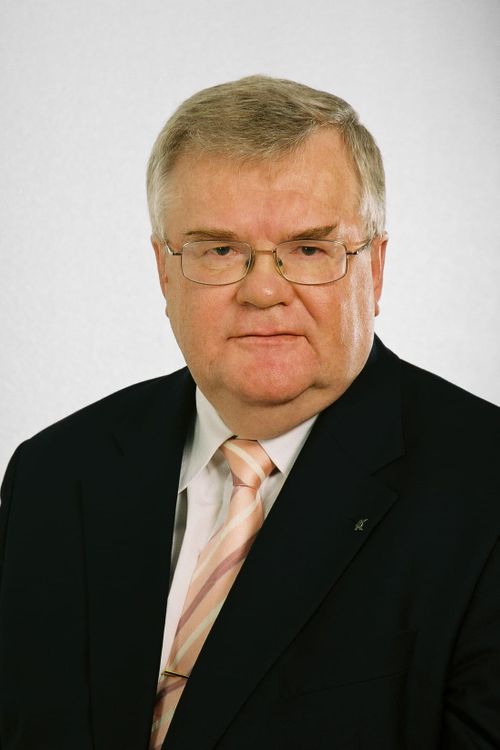 Key visual of Edgar Savisaar