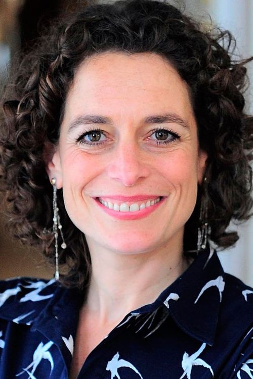 Key visual of Alex Polizzi