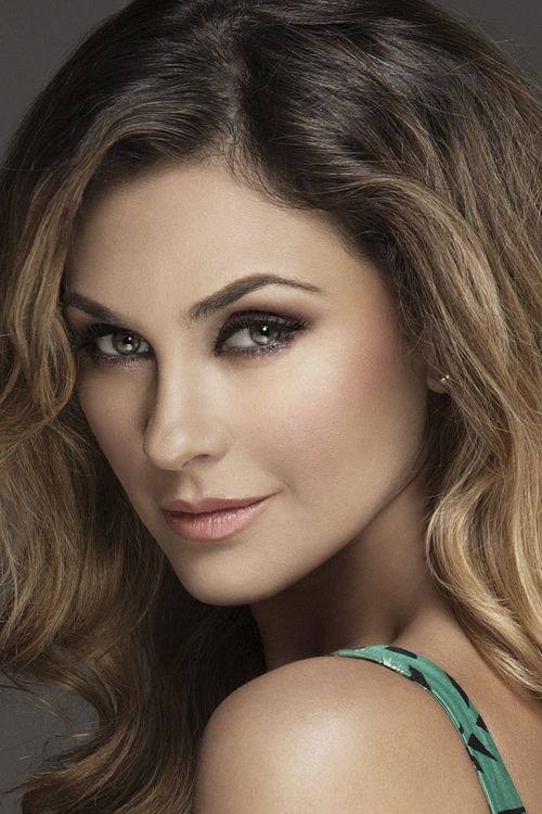 Key visual of Aracely Arámbula