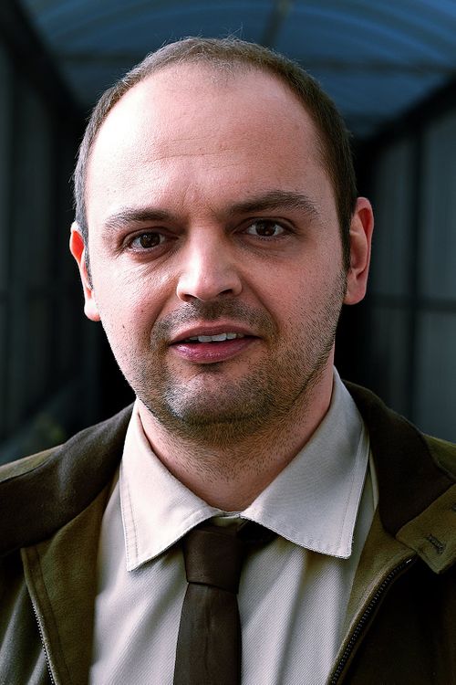 Key visual of Dragan Vujic