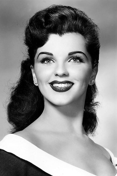 Key visual of Lisa Gaye