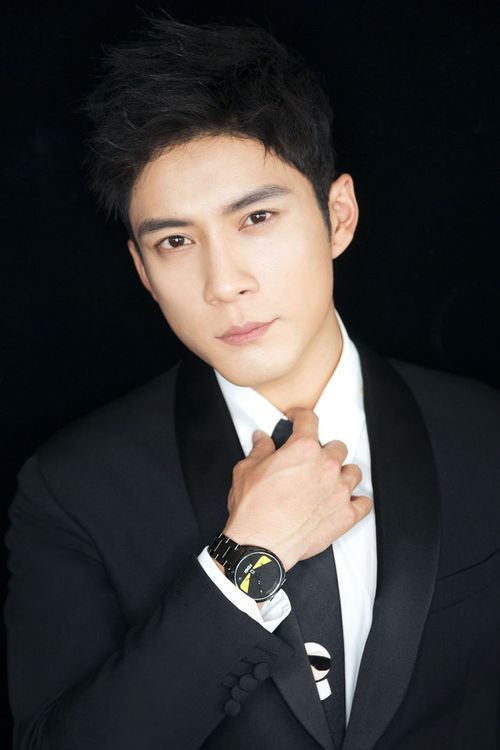 Key visual of Elvis Han