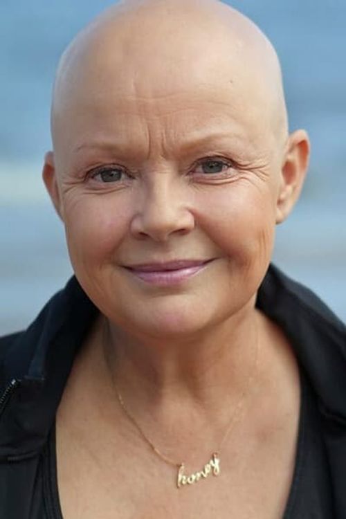 Key visual of Gail Porter