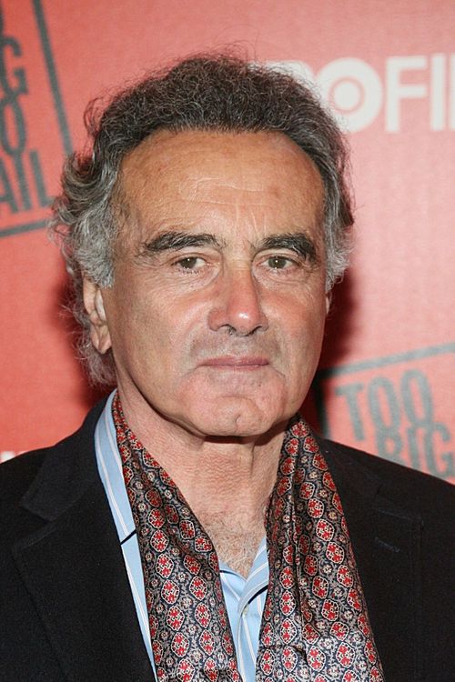 Key visual of Dan Hedaya