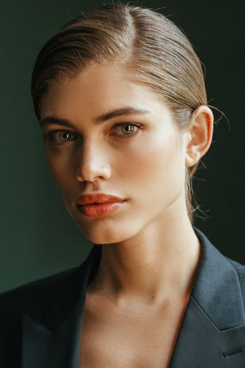 Key visual of Valentina Sampaio