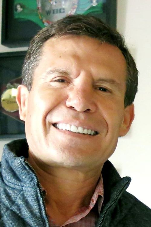 Key visual of Julio César Chávez