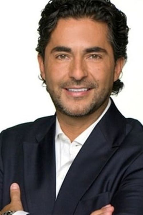 Key visual of Raúl Araiza