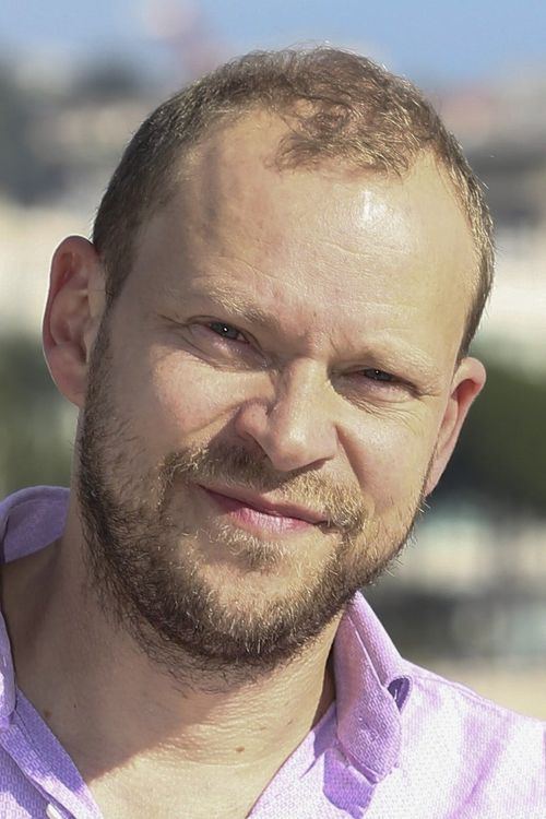 Key visual of Robert Webb