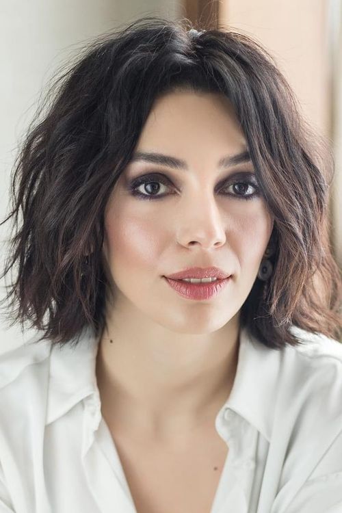 Key visual of Ezgi Çelik