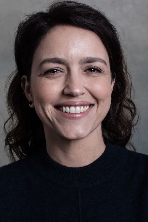 Key visual of Manuela Dias