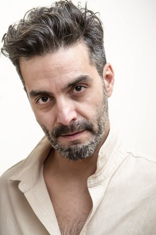 Key visual of Adrián Navarro