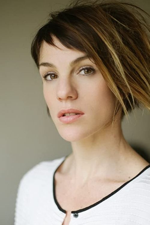 Key visual of Claire Pérot