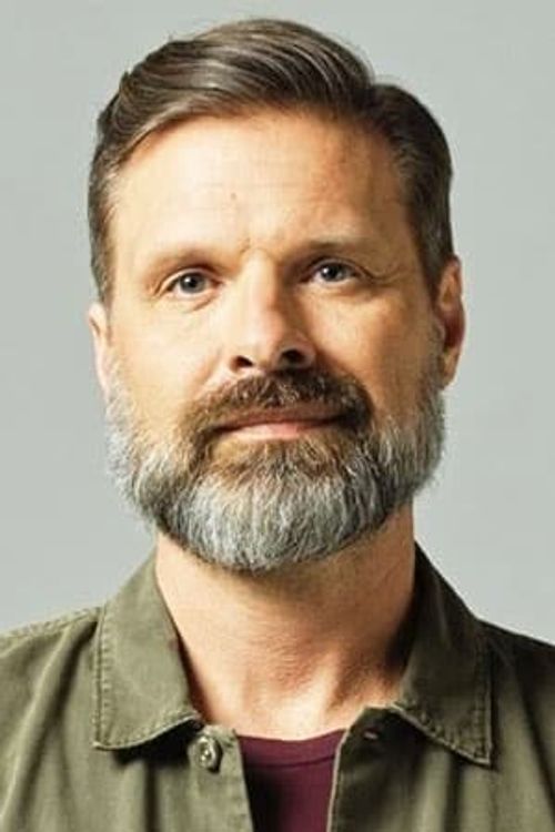 Key visual of Mac Powell