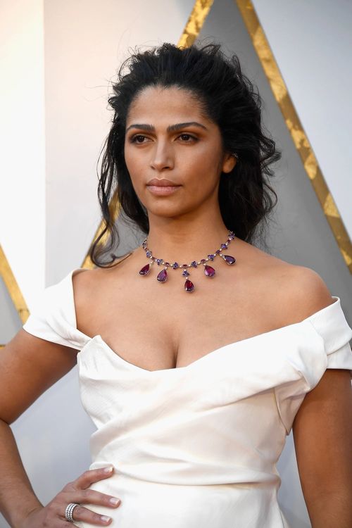 Key visual of Camila Alves