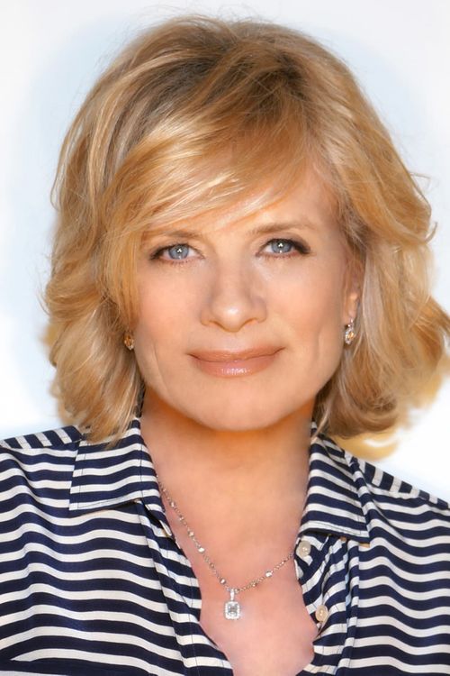 Key visual of Mary Beth Evans