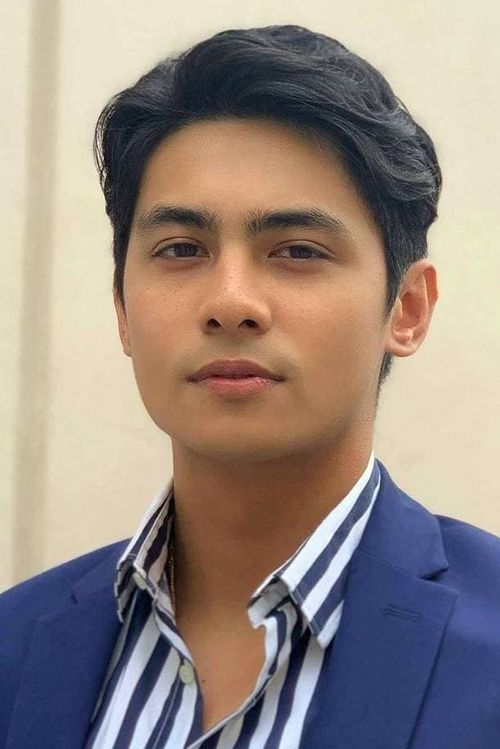 Key visual of Kiko Estrada