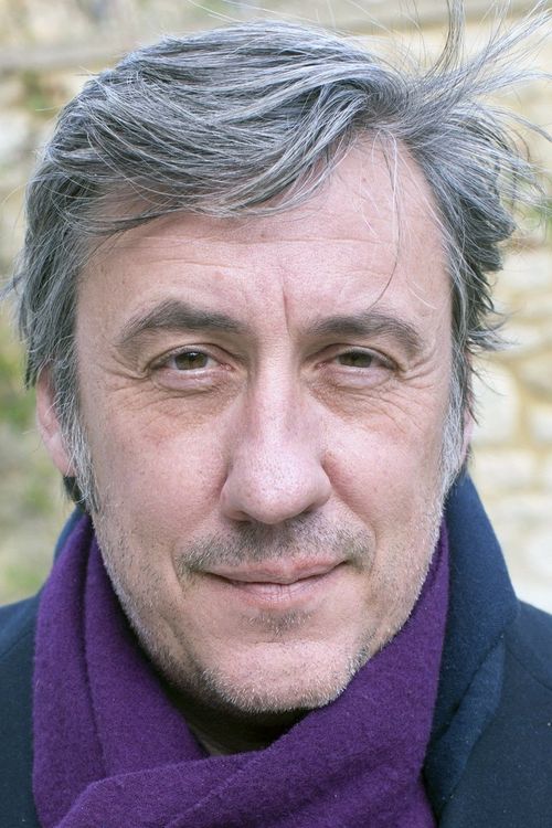 Key visual of Andrew Graham-Dixon