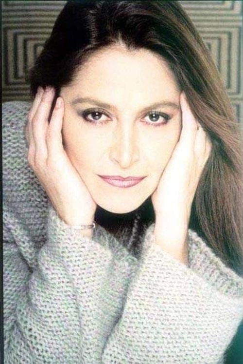 Key visual of Daniela Romo