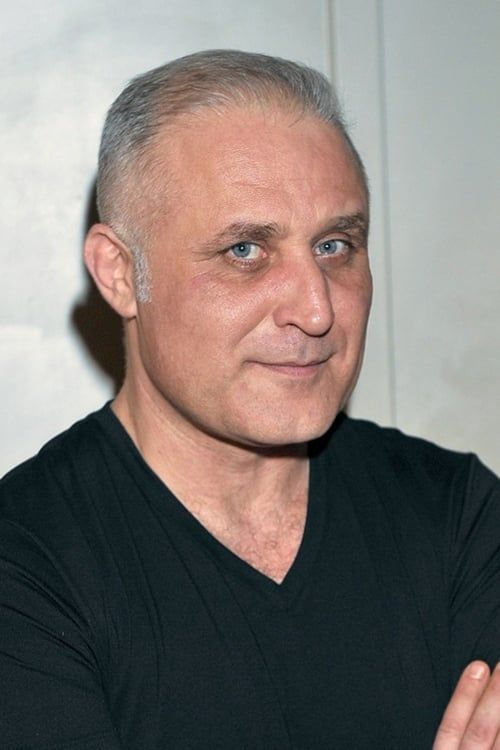 Key visual of Przemysław Bluszcz