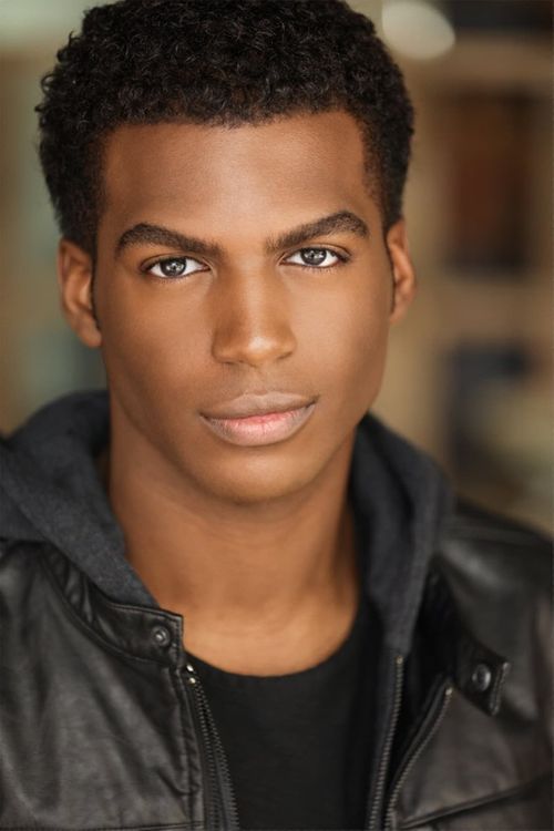 Key visual of Aaron Olatunjie