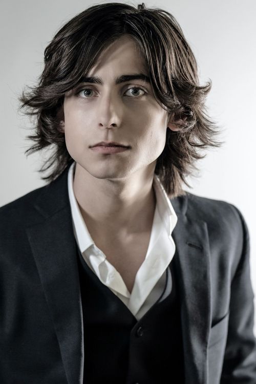 Key visual of Aidan Gallagher